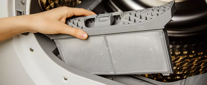 Signs Of A Clogged Dryer Lint Trap in Groveton, Virginia